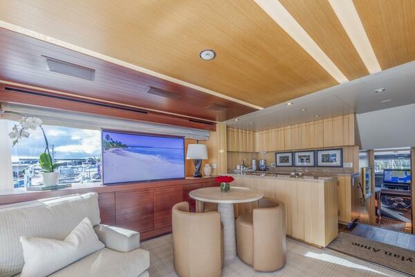 Dylan Anne 108ft Benetti Yacht For Sale Dylan Anne 108ft Benetti Yacht For Sale