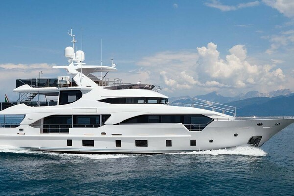 Dylan Anne 108ft Benetti Yacht For Sale Dylan Anne 108ft Benetti Yacht For Sale