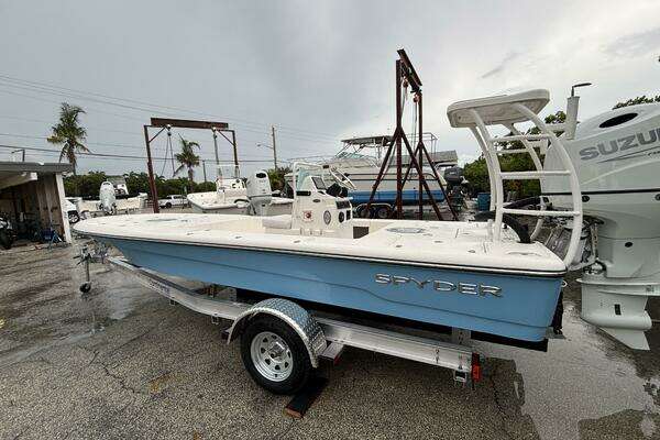19-ft-Spyder-2026-FX19 Vapor- Pompano Beach Florida United States  yacht for sale