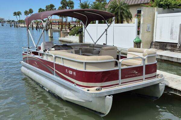 22-ft-Bennington-2012-Treasure Island Florida United States yacht for sale