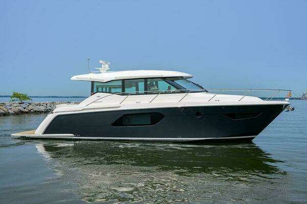 49-ft-Tiara Yachts-2019-49 Coupe-JENA Annapolis Maryland United States  yacht for sale
