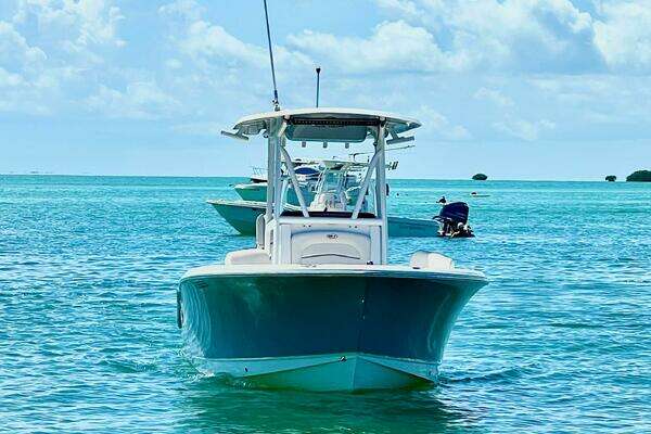 Photo of the 2021 Sea Hunt Ultra 234