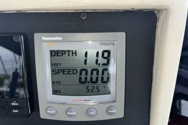 Chosen Sun 42ft Grand Banks Yacht For Sale