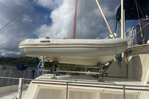 Chosen Sun 42ft Grand Banks Yacht For Sale