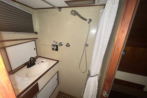 Chosen Sun 42ft Grand Banks Yacht For Sale