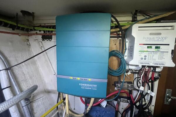 Chosen Sun 42ft Grand Banks Yacht For Sale