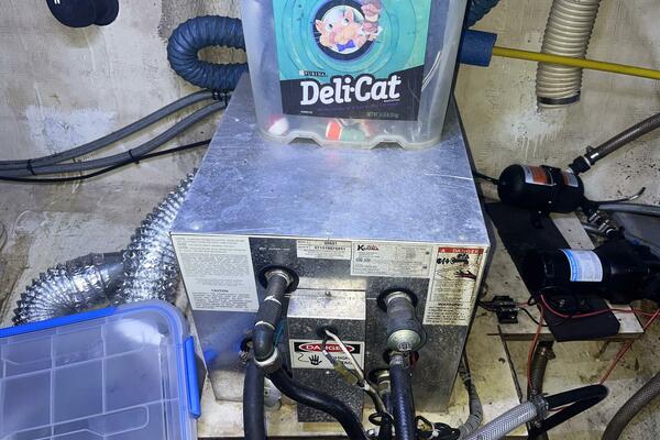 Chosen Sun 42ft Grand Banks Yacht For Sale