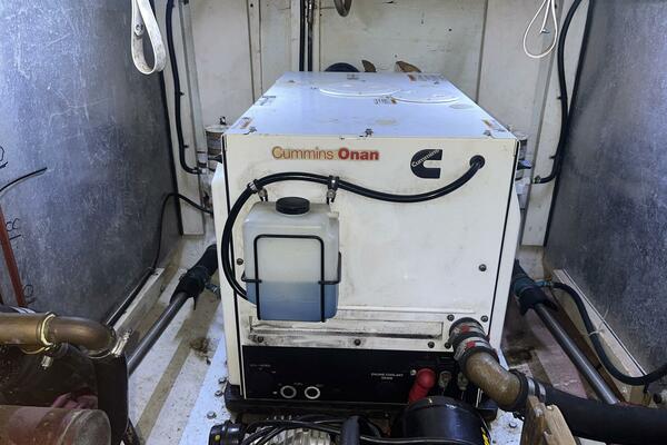 Chosen Sun 42ft Grand Banks Yacht For Sale