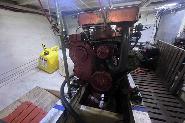 Chosen Sun 42ft Grand Banks Yacht For Sale