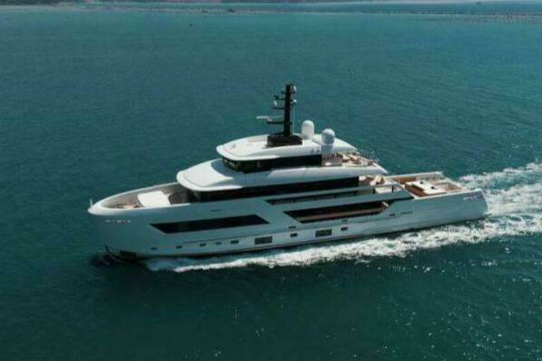 143-ft-Sanlorenzo-2023-XSP202-TOLEMAI   France  yacht for sale
