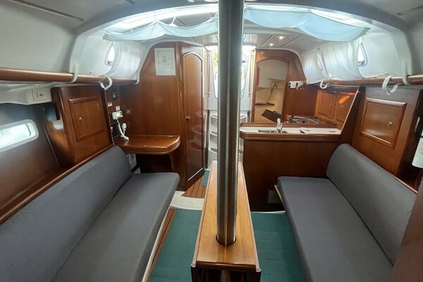 Last Penny 32ft Beneteau Yacht For Sale