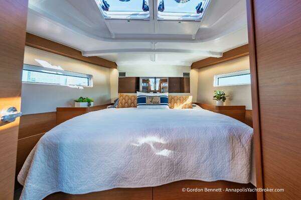 Jeanneau Sun Odyssey 440 Yacht For Sale
