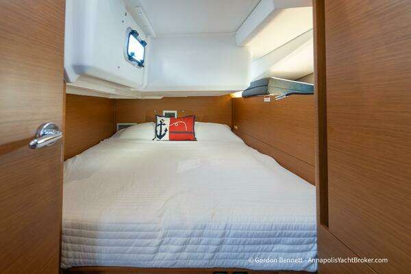Jeanneau Sun Odyssey 440 Yacht For Sale