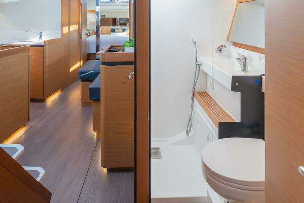 Jeanneau Sun Odyssey 440 Yacht For Sale