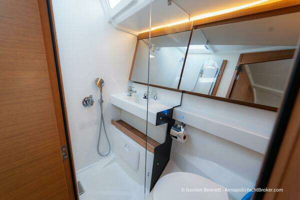 Jeanneau Sun Odyssey 440 Yacht For Sale