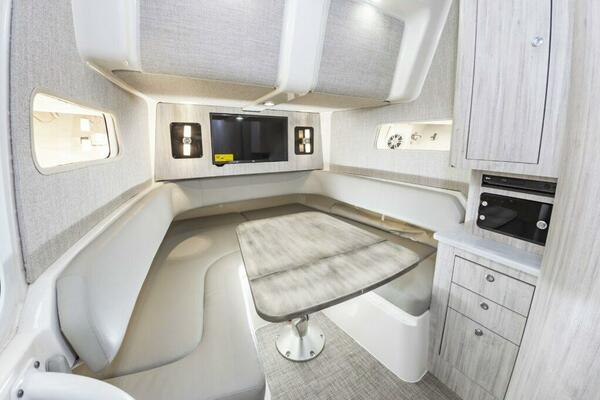 Yacht Sea 41ft Regulator Yacht For Sale