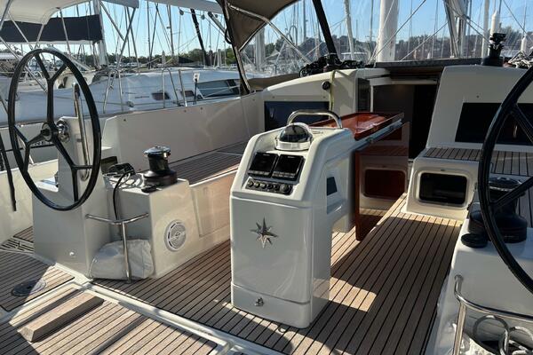 La Paloma 44ft Jeanneau Yacht For Sale