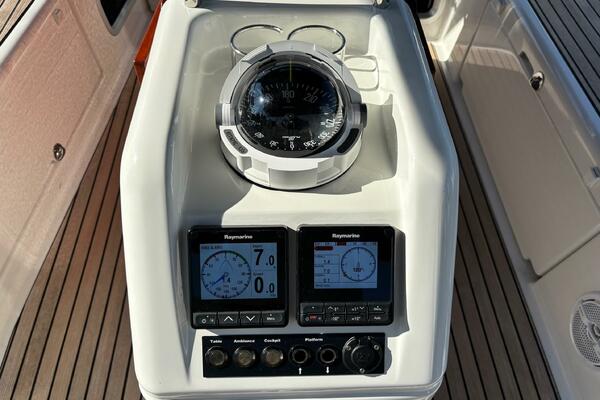 La Paloma 44ft Jeanneau Yacht For Sale