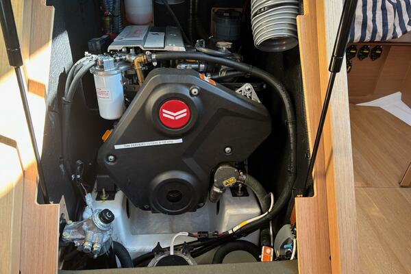 La Paloma 44ft Jeanneau Yacht For Sale