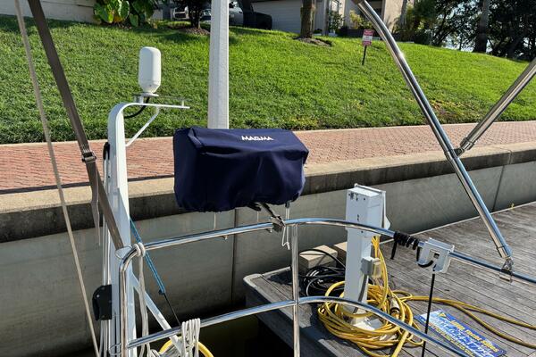 La Paloma 44ft Jeanneau Yacht For Sale