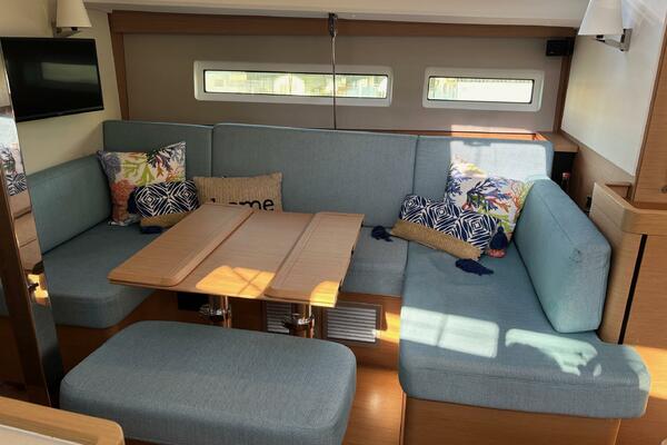 La Paloma 44ft Jeanneau Yacht For Sale