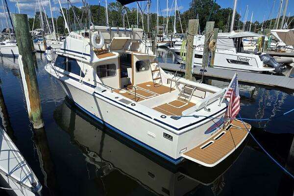 Photo of the 1983 Bertram 28 Flybridge "SoulShine"