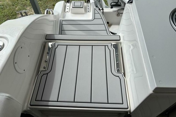 28ft Sea Fox Yacht For Sale