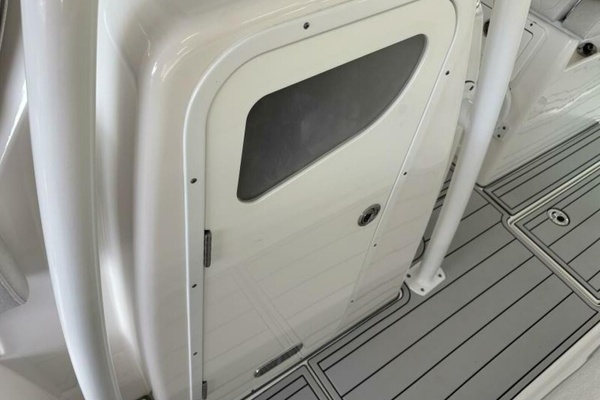 28ft Sea Fox Yacht For Sale
