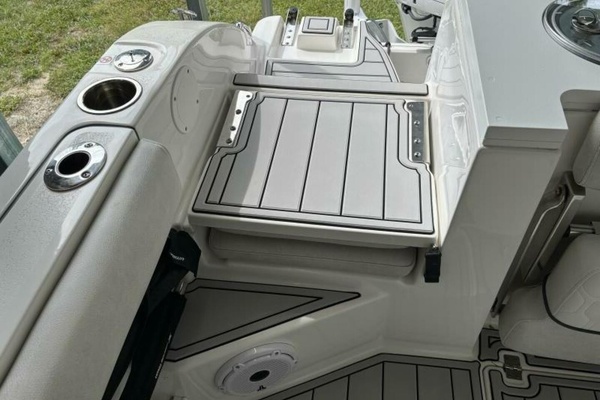 28ft Sea Fox Yacht For Sale