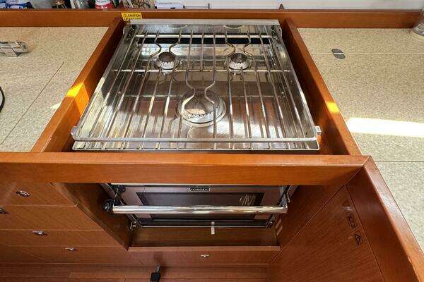 Beneteau Oceanis 45 Yacht For Sale