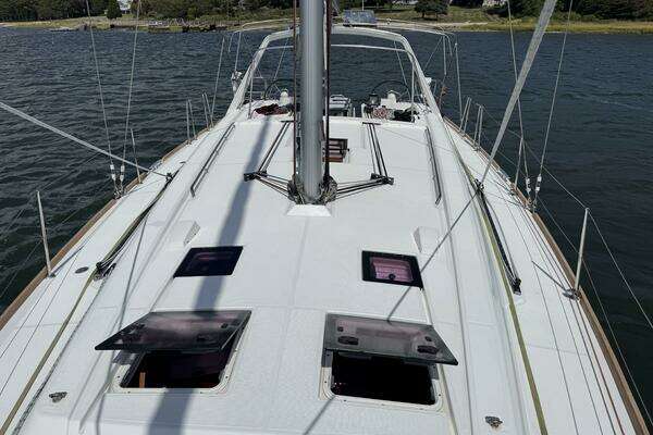 Beneteau Oceanis 45 Yacht For Sale