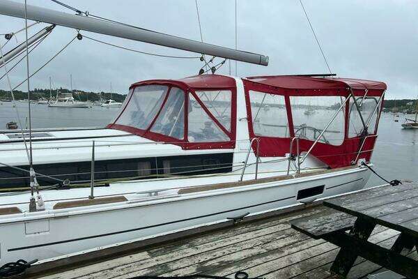 Photo of the 2013 Beneteau Oceanis 45 "Hanuman"