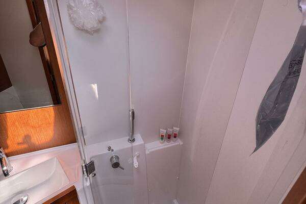 Beneteau Oceanis 45 Yacht For Sale