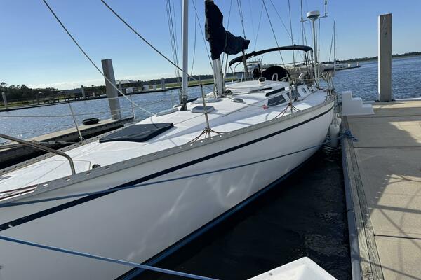 40ft Hunter Yacht For Sale