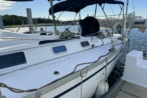 40ft Hunter Yacht For Sale