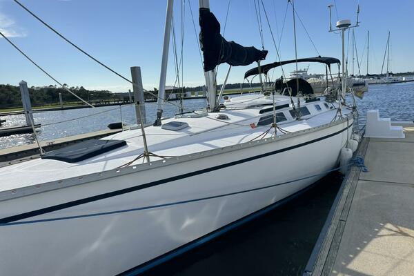 40ft Hunter Yacht For Sale