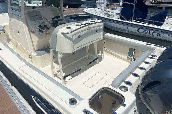 Photo of the 2020 Scout 255 LXF