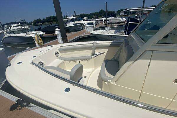 Photo of the 2020 Scout 255 LXF