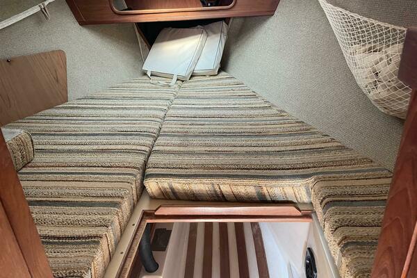 31ft CAL Yacht For Sale