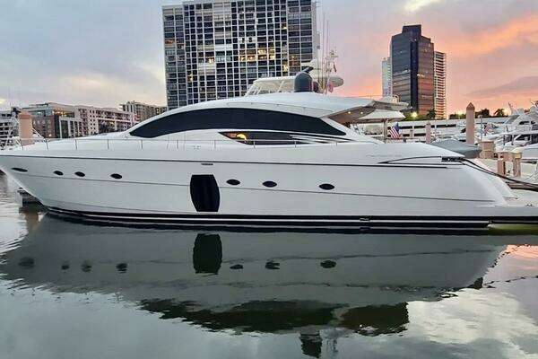 72-ft-Pershing-2008-72-Uptown Girl-West Palm Beach Florida United States yacht for sale