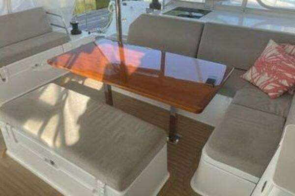 Fountaine Pajot Saona 47 Yacht For Sale