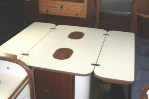 Independence 29ft Freedom Yacht For Sale