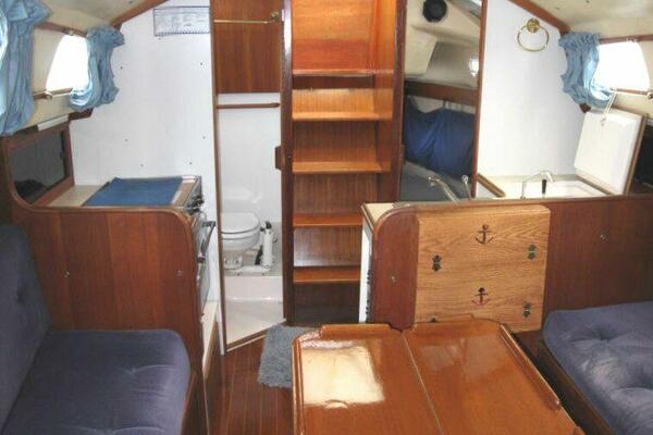 Independence 29ft Freedom Yacht For Sale