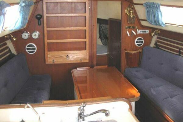 Independence 29ft Freedom Yacht For Sale