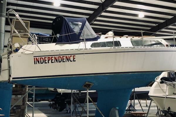 Independence 29ft Freedom Yacht For Sale