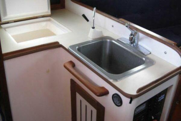 Independence 29ft Freedom Yacht For Sale