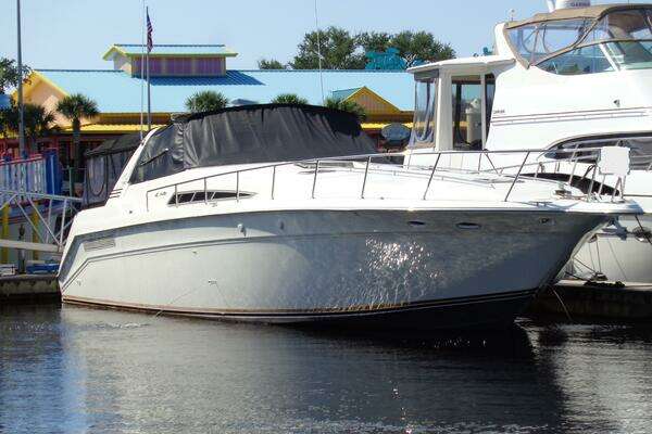 Photo of the 1991 Sea Ray 480 Sundancer "SNRI"