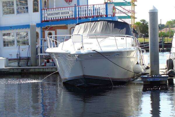 Photo of the 1991 Sea Ray 480 Sundancer "SNRI"