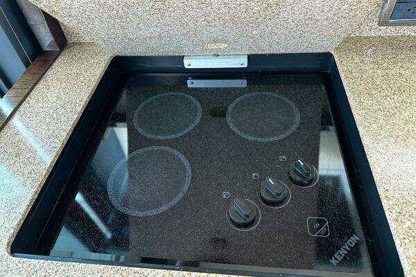 Tiara Yachts 5000 Express Yacht For Sale