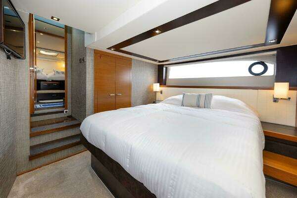 Photo of the 2014 Tiara Yachts 5000 Express "Salty Sam"